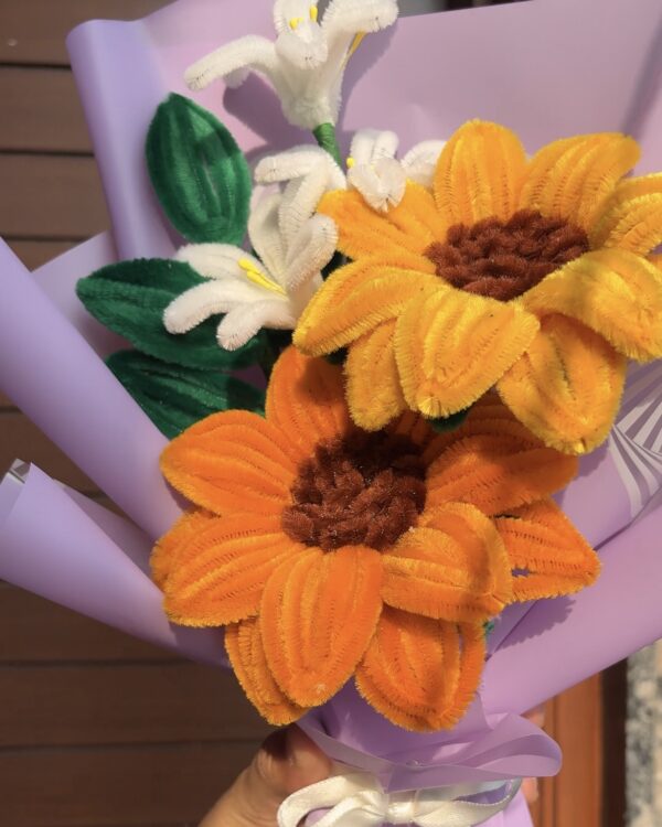 Sunny Embrace Flower Bouquet Sunny Embrace Flower Bouquet