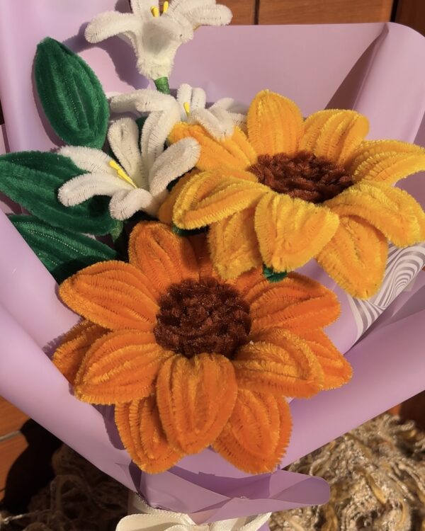 Sunny Embrace Flower Bouquet Sunny Embrace Flower Bouquet