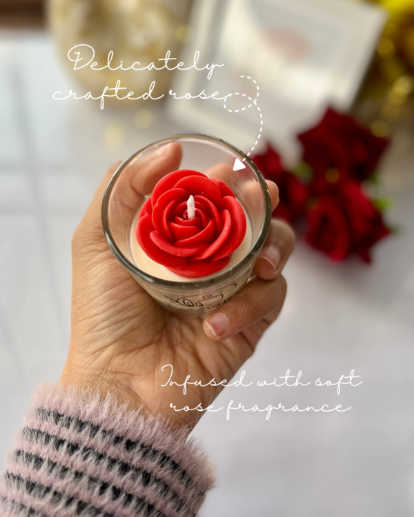 Velvet Rose Glass Candle Velvet Rose Glass Candle