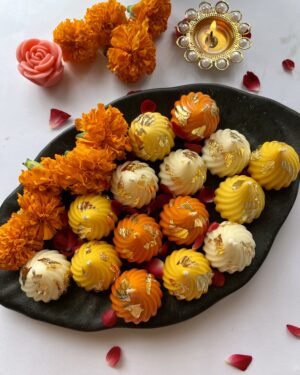 Modak candles (Set of 4)